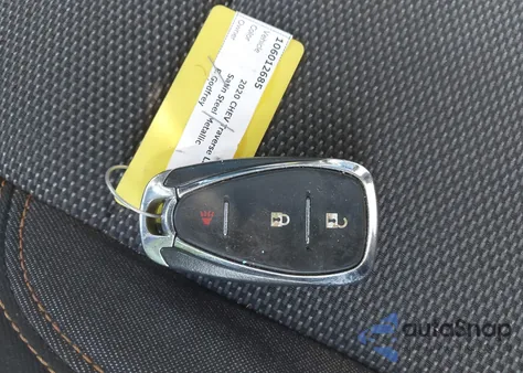 2020 Chevrolet Traverse Awd Ls z USA, uszkodzony, nr VIN 1GNEVFKW7LJ185908